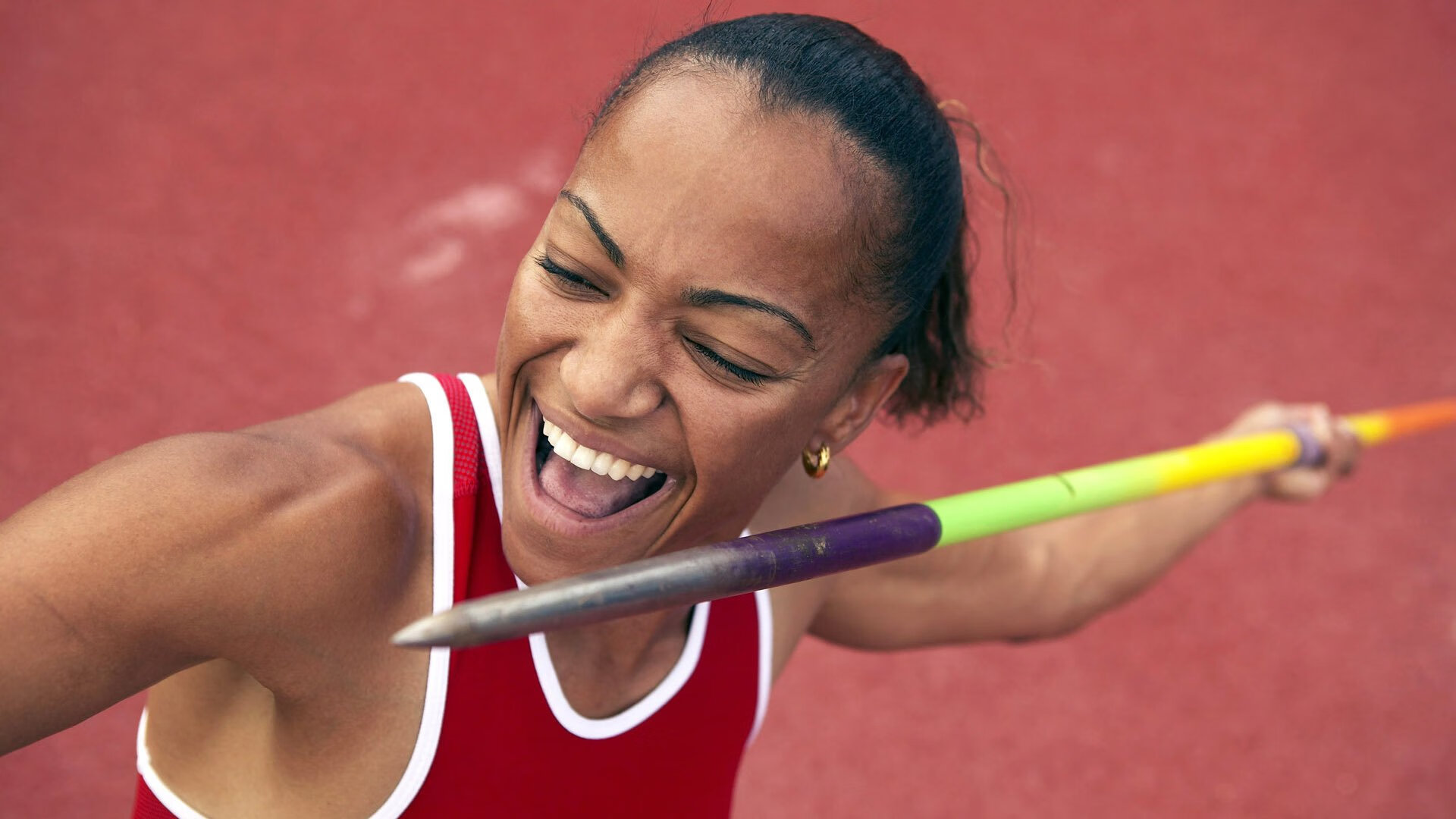 老鹰展翅锁死上海,约基奇化身关键先生定乾坤
